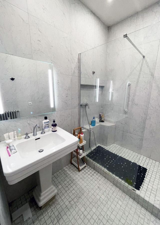 Ferienwohnung Beautiful Flat In The Center Of Paris 6 Th District Exterior foto
